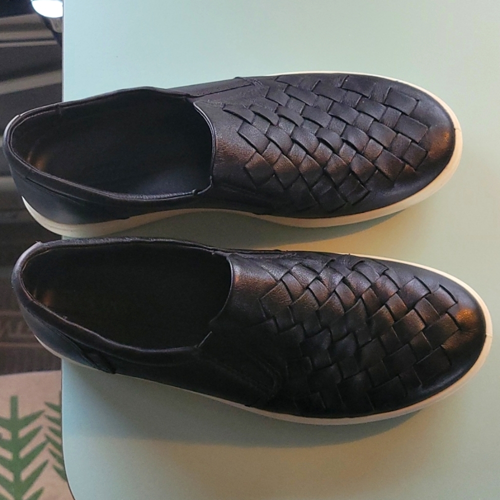 Women's Ecco woven loafers - sz 6